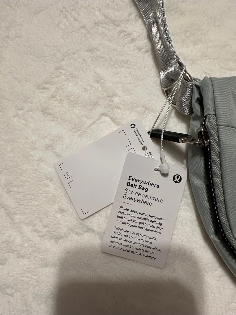lululemon athletica silver-gray crossbody bag